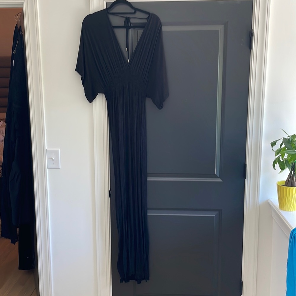 Black VNeck Maxi